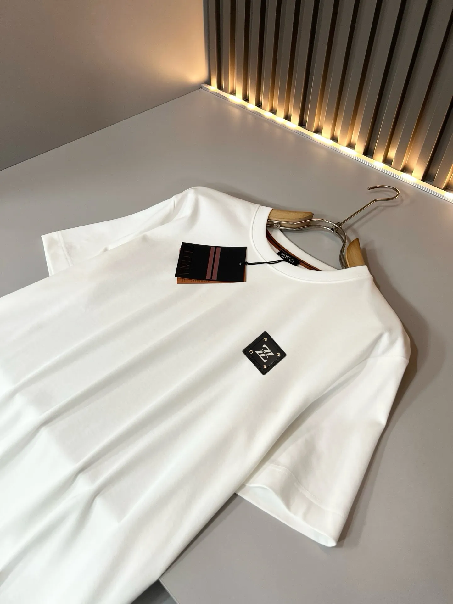 ，Ermenegildo Zeg*a * 2026 T ， ！ Classic ！ ！ ， 、 ！ 、 … Quality 。Size：M-3XL